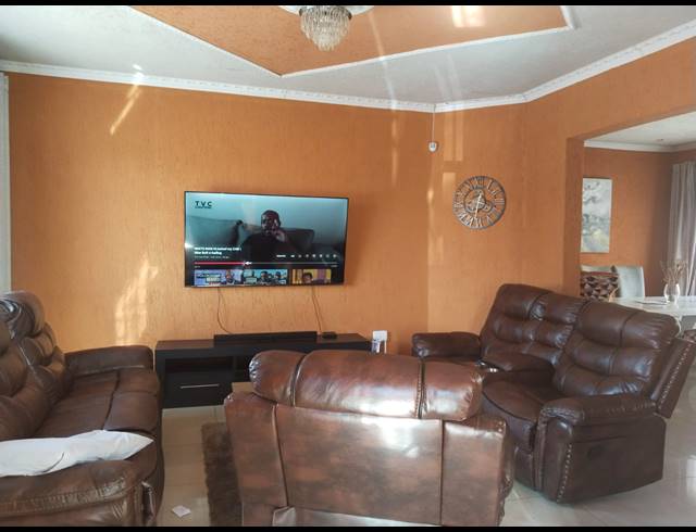 3 BEDROOM HOUSE FOR SALE IN KOOKRUS